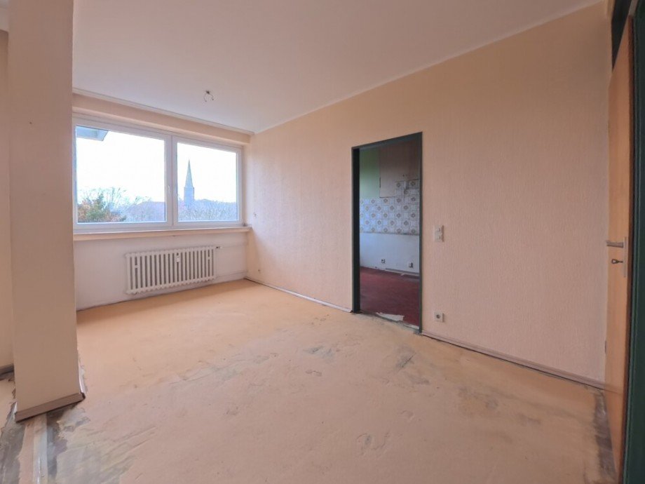 (9) Offen angrenzend an das Wohnzimmer befindet sich der separate Essbereich Etagenwohnung Bottrop / Stadtmitte