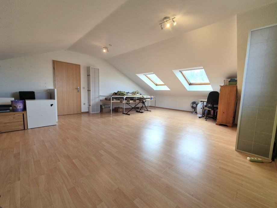 (26) Hier er�ffnen sich diverse Nutzungsoptionen, ob als Kinderzimmer, B�ro oder Arbeitszimmer Maisonettewohnung Bottrop / Vonderort
