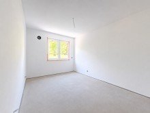 (7) Hier ein erster Einblick in eines der beiden Schlafzimmer der Wohnung iTH: Eleganz trifft Effizienz: Hochwertiger Neubau in OB u.a. mit S�dloggia & stilvollem Wohngef�hl