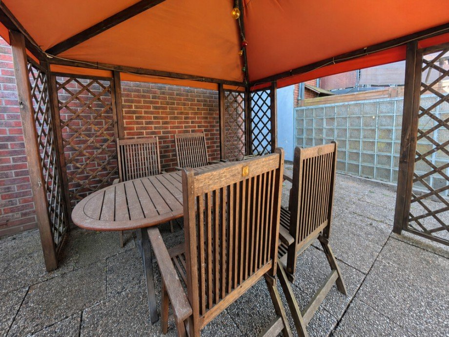 (12) Hier blicken Sie auf die Terrasse Reihenmittelhaus Bottrop / Eigen