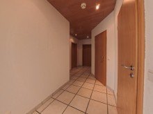 (43) Dieser Flurbereich erschlie�t alle weiteren Wohnr�ume dieser Wohnung iTH: Mehr als ein Zuhause - Immobilienensemble in Bottrop f�r Familie, Ideen & neue Lebenskonzepte!
