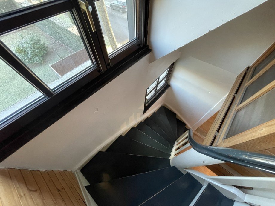(37) Der Treppenabgang aus dem Dachgeschoss Einfamilienhaus Bottrop / Feldhausen