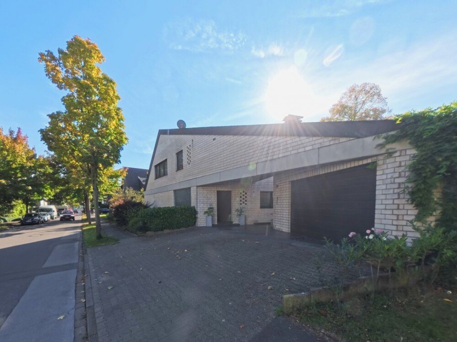 (3) Eine weitere Impression dieses au�ergew�hnlichen Geb�udes Erdgeschosswohnung Bottrop / Stadtmitte