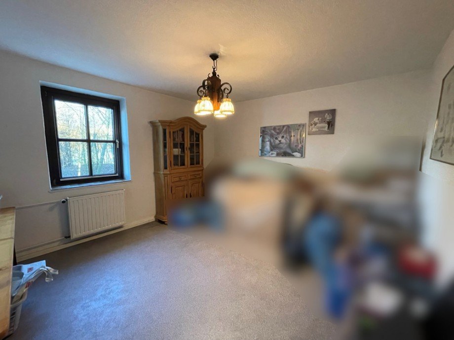 (28) Der zweite Wohnraum im ersten Obergeschoss dient derzeit als Lagerfl�che Einfamilienhaus Bottrop / Feldhausen