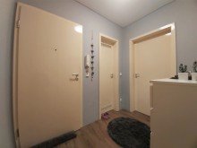 (6) Der Wohnungsflur aus einer weiteren Perspektive *VERKAUFT*