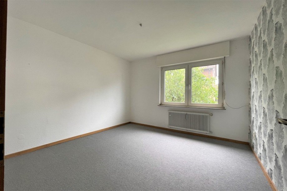 (10) Das gem�tliche Schlafzimmer befindet sich einen Raum weiter Mehrfamilienhaus Bottrop / Fuhlenbrock