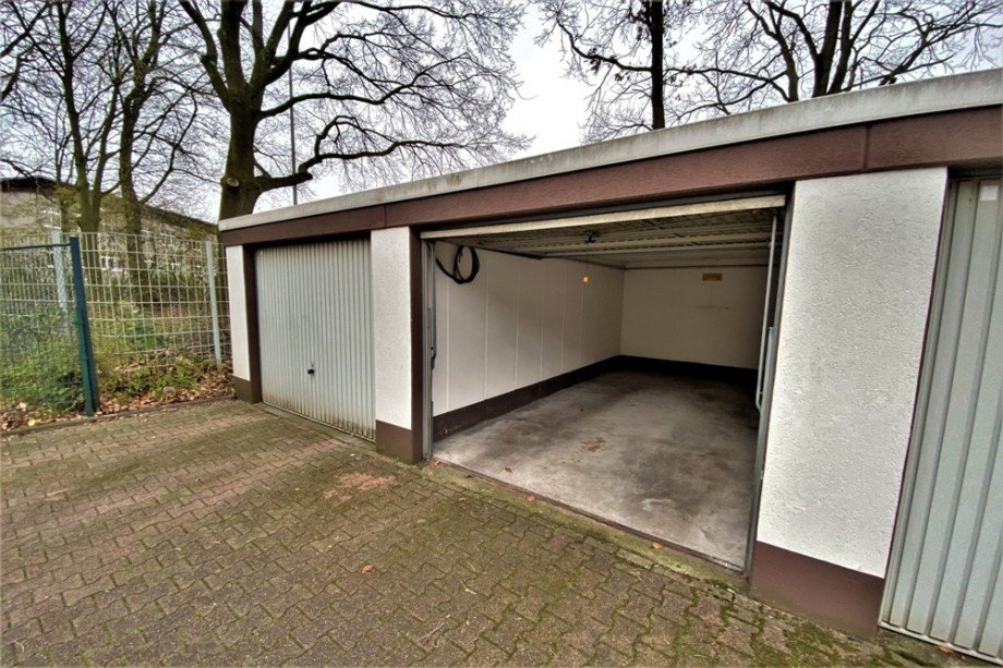 Die zur Wohnung geh�rende PKW Garage Etagenwohnung Bottrop / Stadtmitte