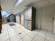 (42) Die Garagenunterkellerung f�hrt weiterhin auch in einen Garagenanbau mit Terrassenzugang im EG *VERKAUFT*