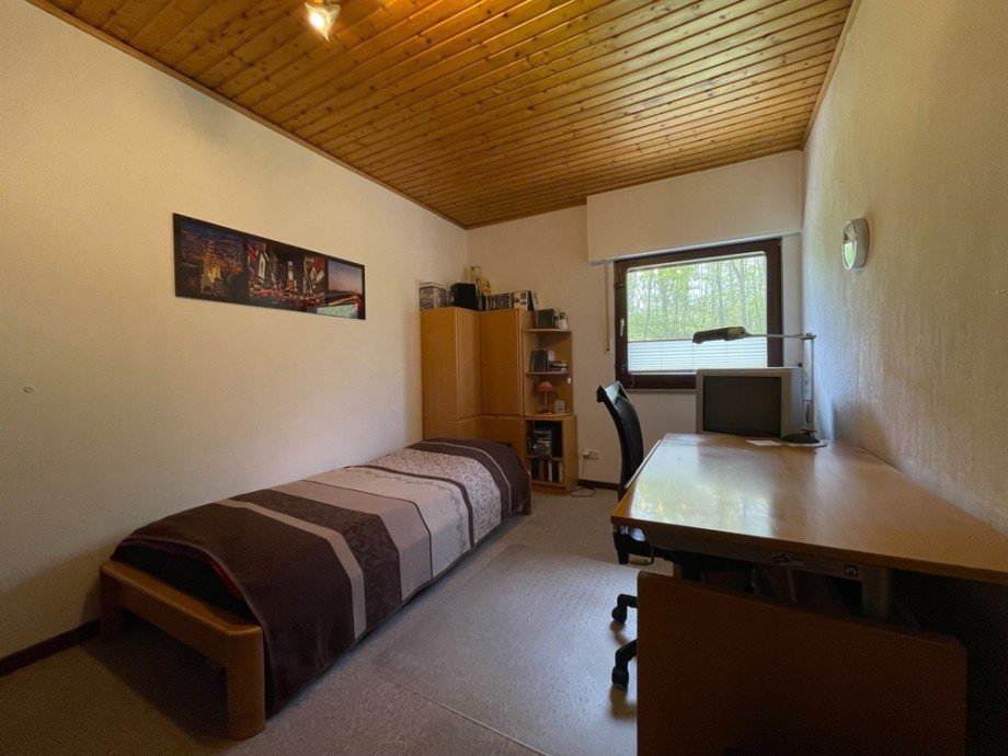 (22) Der benachbarte und dritte Schlafraum auf dieser Etage Reihenhaus Bottrop / Lehmkuhle