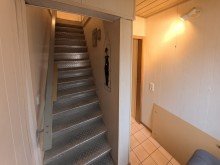 (21) Der Aufgang in den Spitzboden erfolgt �ber diesen Flurversatz im Obergeschoss iTH:  *Platz f�r Ihr Familiengl�ck* - Einfamilienhaus mit  131 m� Fl�che und Garten
