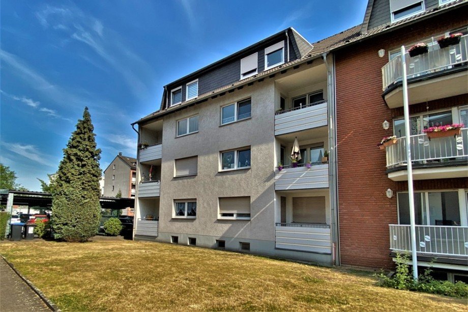 Herzlich Willkommen Dachgeschosswohnung Bottrop / Fuhlenbrock