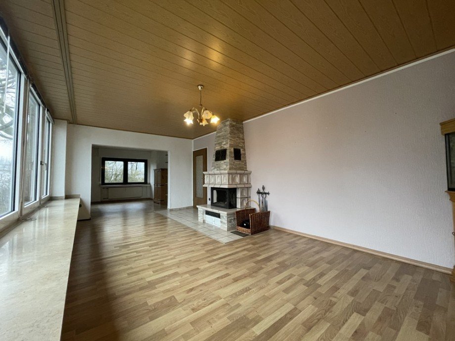 (9) Das Wohn- und Esszimmer aus einem weiteren Blickwinkel Haus Bottrop / Vonderort