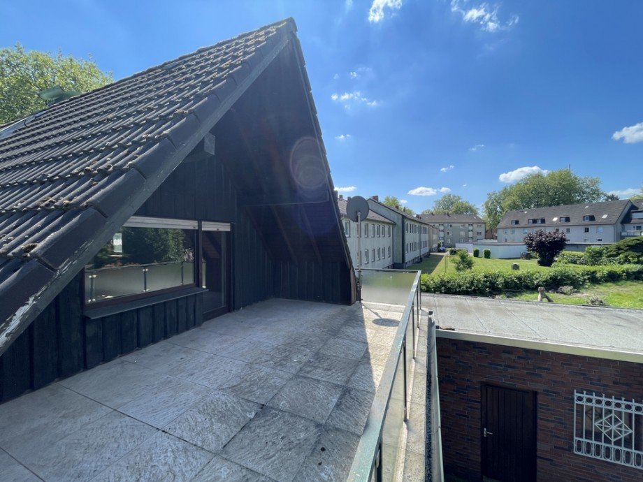 (15) Die Dachterrasse aus einem anderen Blickwinkel Einfamilienhaus Bottrop / Batenbrock