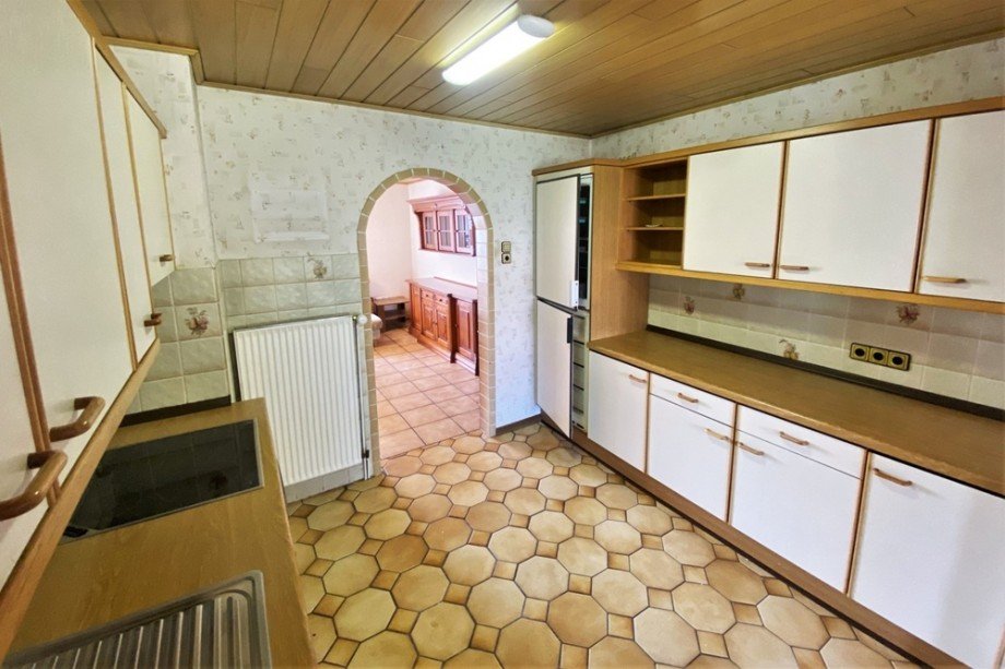 (14) Die K�che befindet sich zwischen Wohn- und Esszimmer Doppelhaush�lfte Bottrop / Welheim