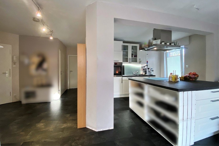 (13) Die offene K�che integriert sich harmonisch in den Flurbereich Erdgeschosswohnung Oberhausen / Sterkrade-Mitte
