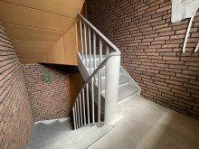 (3) Der Wohnungseingangsbereich befindet sich im ersten Obergeschoss (Archivbild) *VERMIETET*