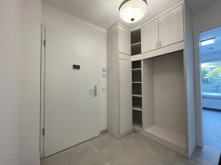 (7) Ein erster Eindruck aus dem Wohnungseingangsbereich Erdgeschosswohnung Bottrop