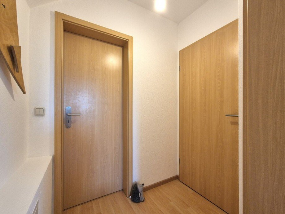 (24) Zun�chst empf�ngt Sie ein beschaulicher Flurbereich Maisonettewohnung Bottrop / Vonderort