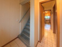(24) Zur�ck im Flurbereich (OG) folgen nun Eindr�cke aus dem Kellergeschoss iTH:  *Platz f�r Ihr Familiengl�ck* - Einfamilienhaus mit  131 m� Fl�che und Garten