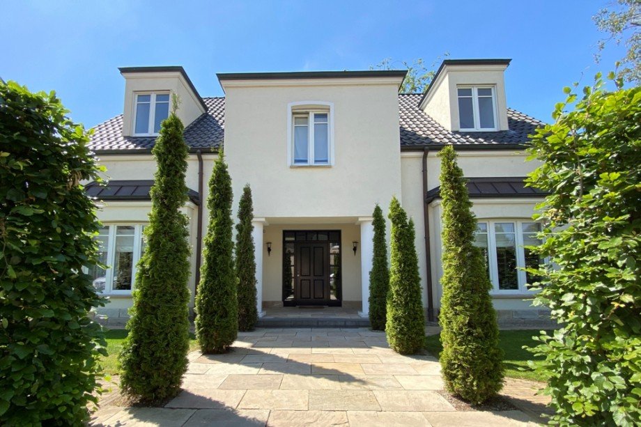 Ein erster Blick auf den Hauseingangsbereich Einfamilienhaus Bottrop / Kirchhellen