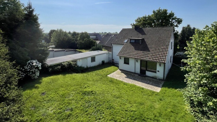 (4) Das Grundst�ck garantiert durch seine Hanglage eine interessante Neubauarchitektur Erdgeschosswohnung Bottrop / Fuhlenbrock