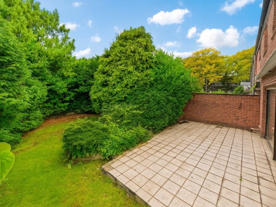 (16) Ein weiterer Eindruck vom r�ckw�rtigen Grundst�ck Reihenendhaus Bottrop / Stadtmitte