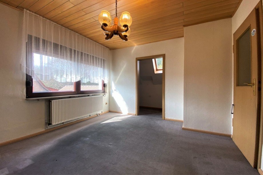 (27) Ein weiterer Schlafraum mit begehbarem Kleiderschrank od. Abstellraum Doppelhaush�lfte Bottrop / Welheim