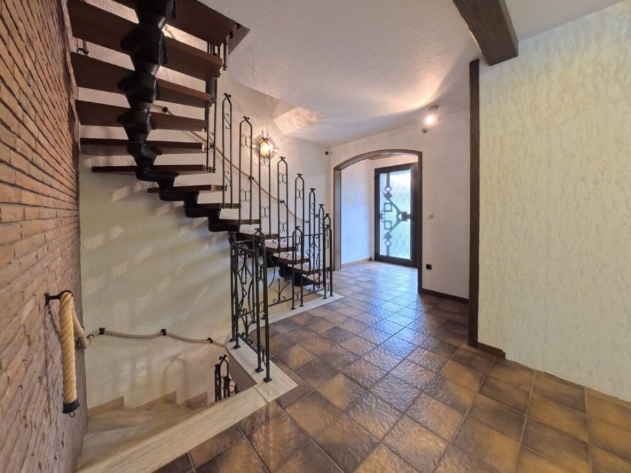 (19) Weitere Eindr�cke folgen nun aus dem 1. Obergeschoss Reihenendhaus Bottrop / Stadtmitte