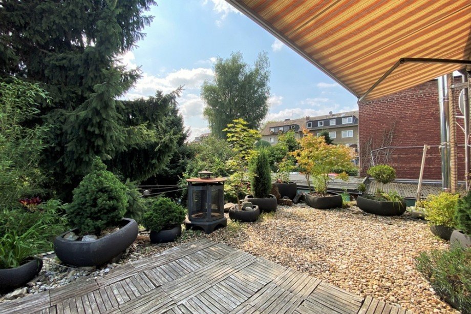 (38) Eine Impression der gro�en Dachterrasse mit Blick ins Gr�ne Haus Bottrop / Stadtmitte