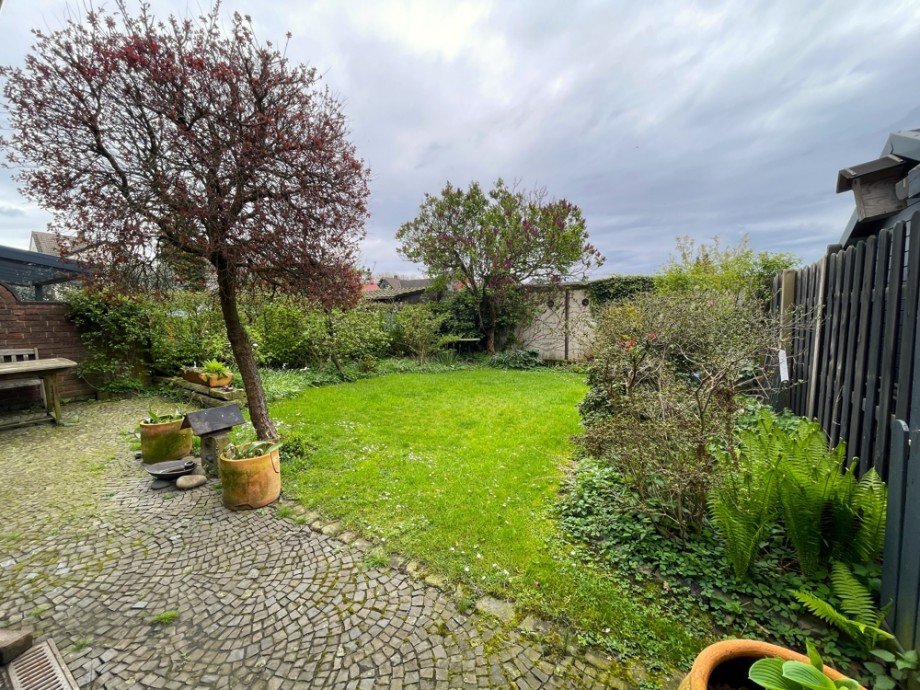 (15) Eine abschlie�ende Impression vom Gartengrundst�ck Reiheneckhaus Bottrop / Eigen