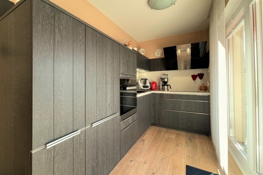 (10) Eine Impression der modernen K�che Etagenwohnung Bottrop / Grafenwald