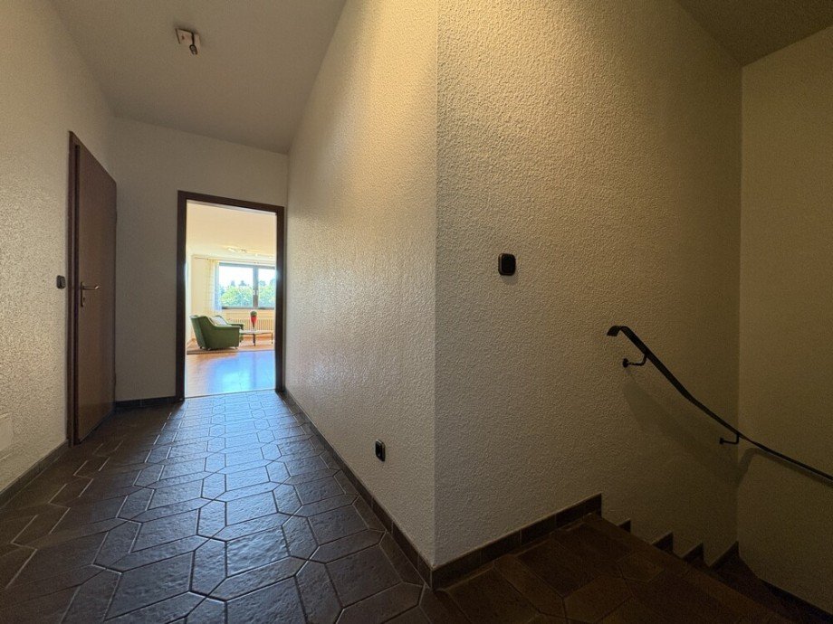 (13) Es folgen weitere Eindr�cke aus dem Erdgeschoss - hier den ehemaligen B�rofl�chen Einfamilienhaus Bottrop / Grafenwald