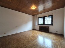 (10) Angrenzend befindet sich das ger�umige Schlafzimmer *VERKAUFT*