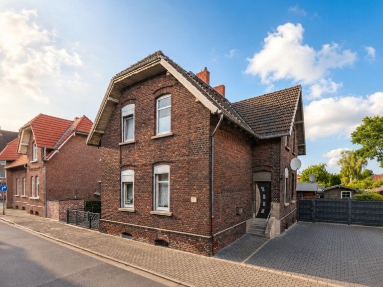 (1) Herzlich willkommen Bottrop / Eigen - Eigen Doppelhaush�lfte iTH: Historischer Charme trifft Wohngef�hl - Doppelhaush�lfte mit Garten in Bottrop-Eigen!
