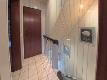 (16) Zur�ck im Geb�udeinneren folgen nun Eindr�cke aus dem ersten Obergeschoss iTH:  *Platz f�r Ihr Familiengl�ck* - Einfamilienhaus mit  131 m� Fl�che und Garten