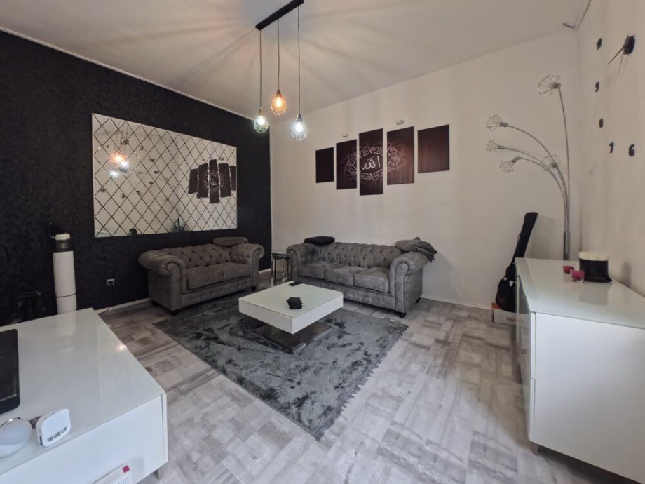 (27) Ein Einblick in das Wohnzimmer Zweifamilienhaus Bottrop / Stadtmitte