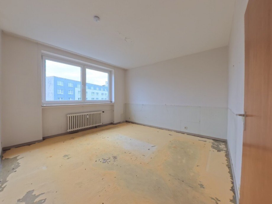 (17) Eine Impression aus dem Elternschlafzimmer - ebenfalls auf der Geb�udevorderseite Etagenwohnung Bottrop / Stadtmitte