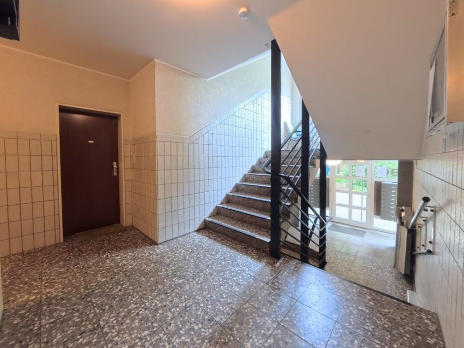 (4) Eine weitere Impression aus dem Eingangsbereich im Erdgeschoss Erdgeschosswohnung Bottrop / Stadtmitte