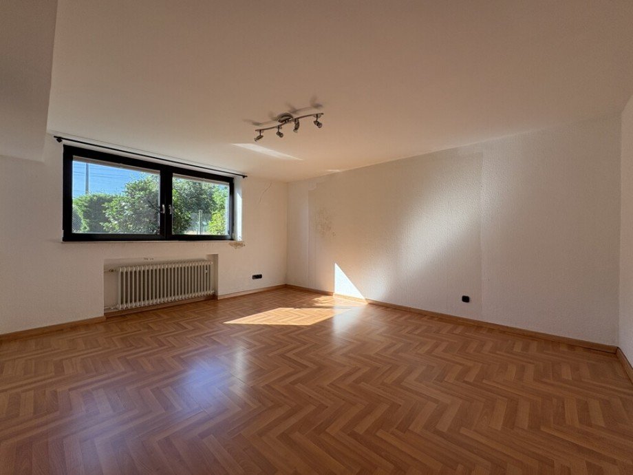 (18) Sowie weiteren R�umlichkeiten jeweils inklusive Tageslicht Einfamilienhaus Bottrop / Grafenwald