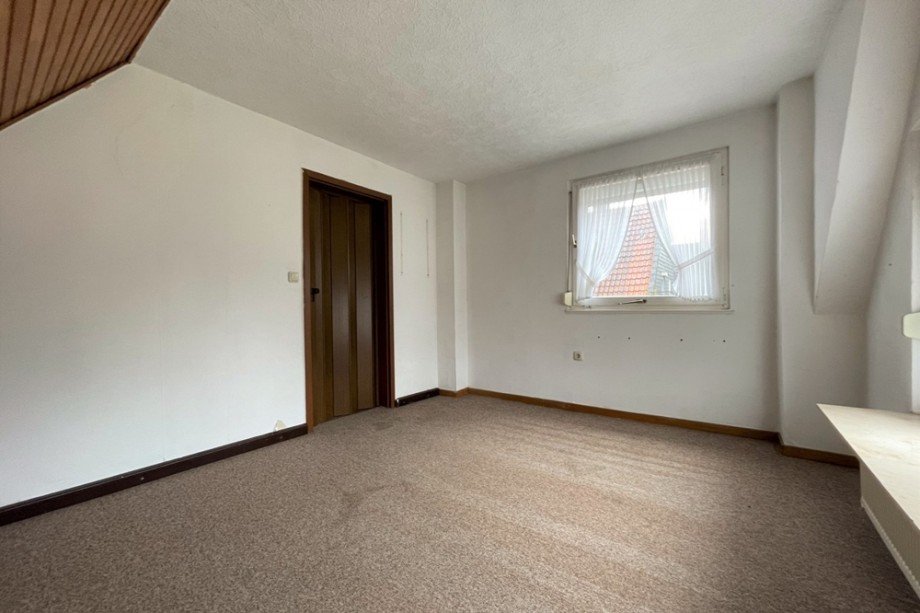 (24) Gleich neben dem Wohnzimmer befindet sich ein gem�tlicher Schlafraum Einfamilienhaus Bottrop / Batenbrock