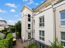 (2) Ein erster Eindruck vom Geb�ude *VERKAUFT*