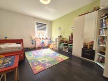 (19) Hier blicken Sie in das Kinderzimmer im Erdgeschoss *VERKAUFT*