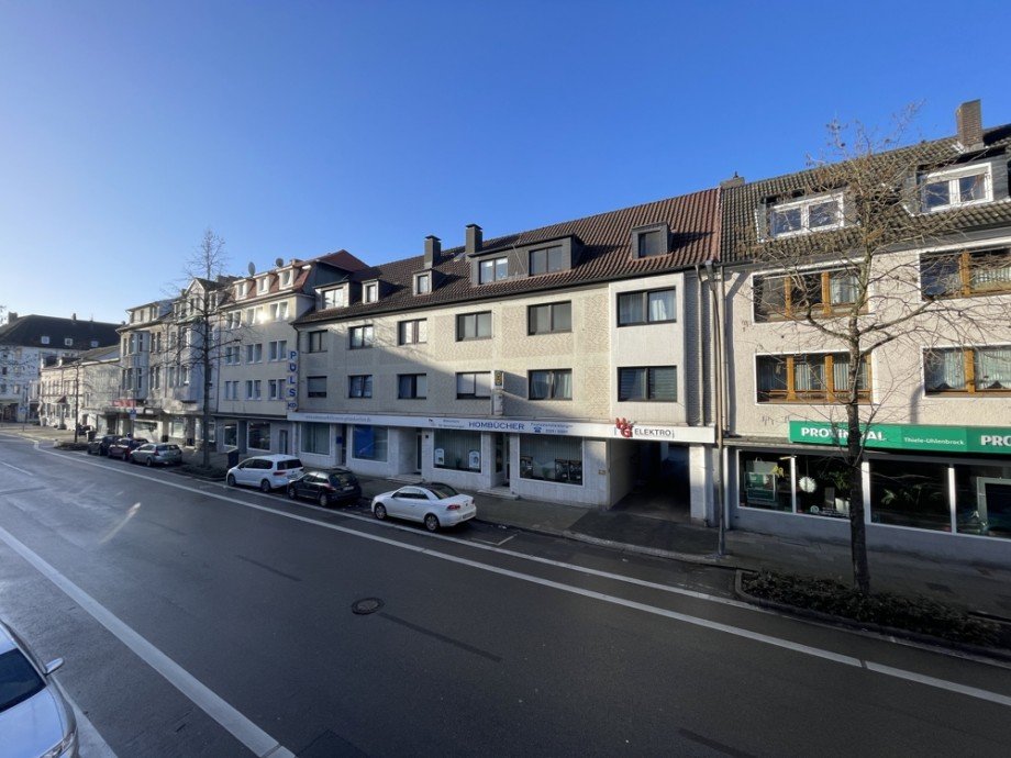 (2) Eine Stra�enansicht der Immobilie Haus Gelsenkirchen / Horst