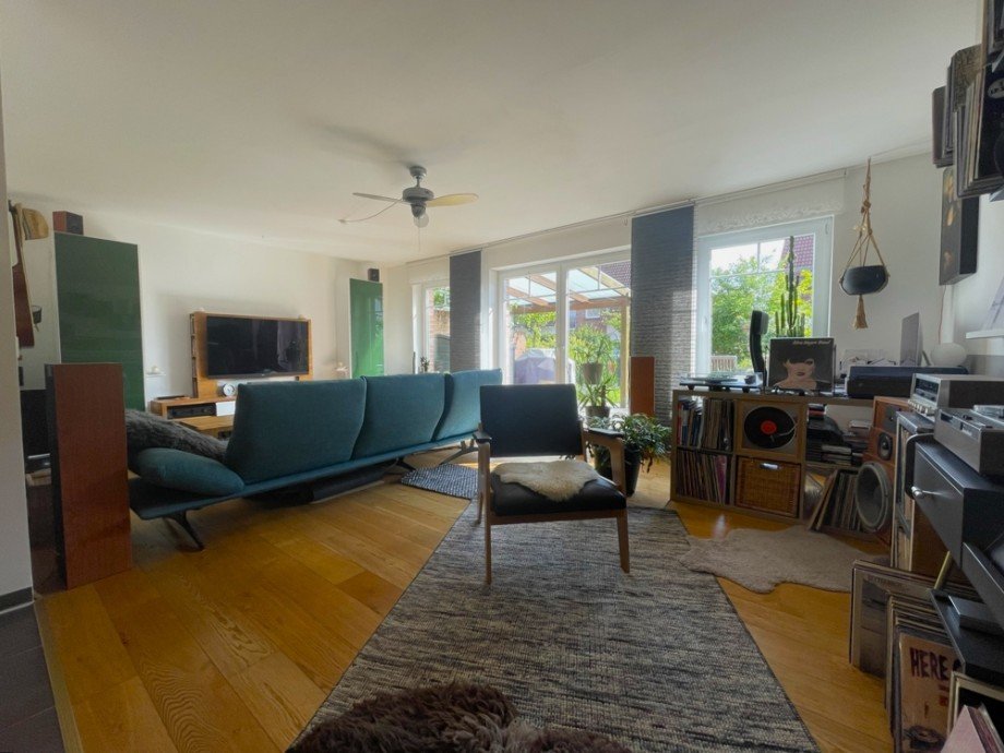 (10) Eine weitere Prespektive aus dem Wohnzimmer Reihenmittelhaus Gladbeck / Rentfort