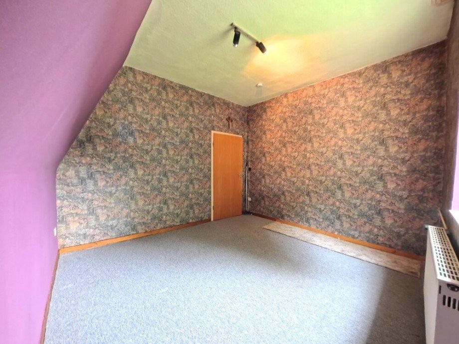 (20) Das Kinder- oder Arbeitszimmer aus einer anderen Perspektive Reihenendhaus Bottrop / Eigen