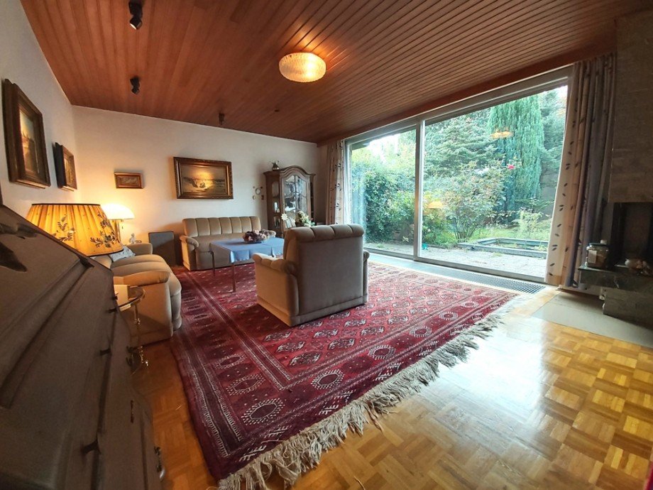 (7) Der Wohnbereich mit Ausblick in den Garten Bungalow Bottrop / Kirchhellen