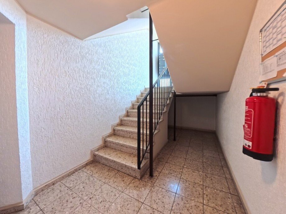 (17) Es folgen Impressionen aus dem Kellergeschoss Etagenwohnung Bottrop / Fuhlenbrock