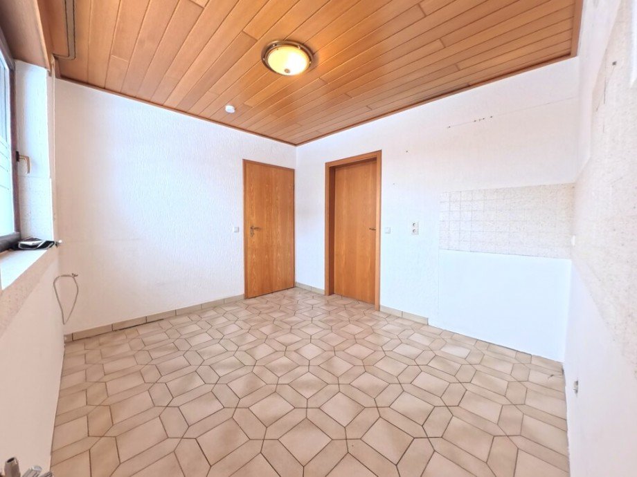 (6) Im weiteren Verlauf betreten Sie die K�che Doppelhaush�lfte Bottrop / Fuhlenbrock