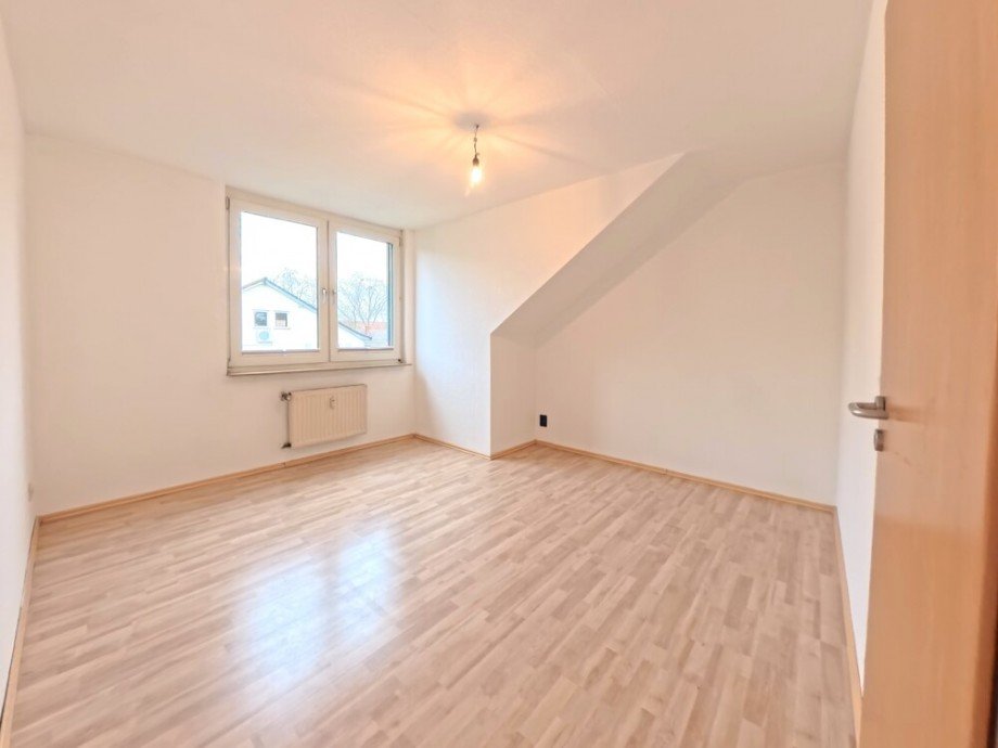 (8) Hier blicken Sie in ein Arbeits- oder Kinderzimmer Dachgeschosswohnung Bottrop / Batenbrock