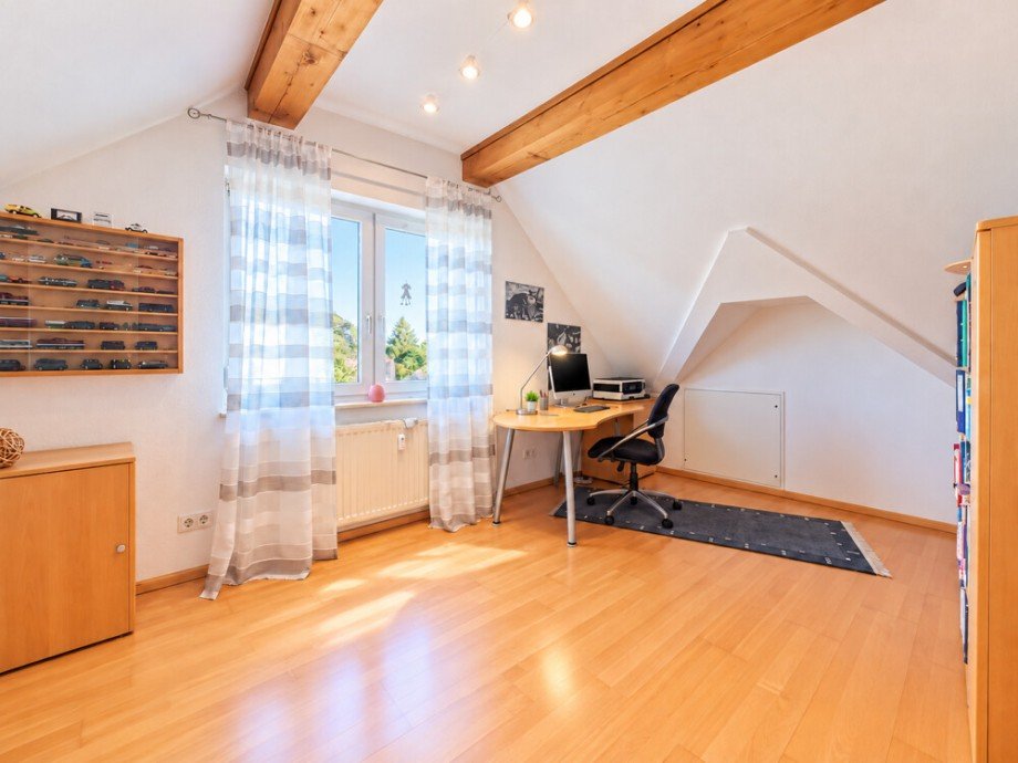 (20) Eine weitere Impression des Raumes Etagenwohnung Bottrop / Stadtmitte